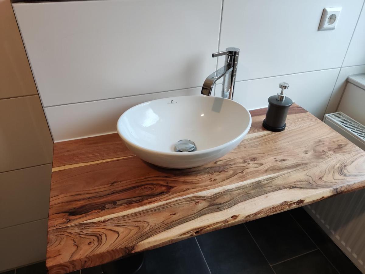 Zen - Exklusive - Luxus - Boxspringbett Apartment Karlsruhe